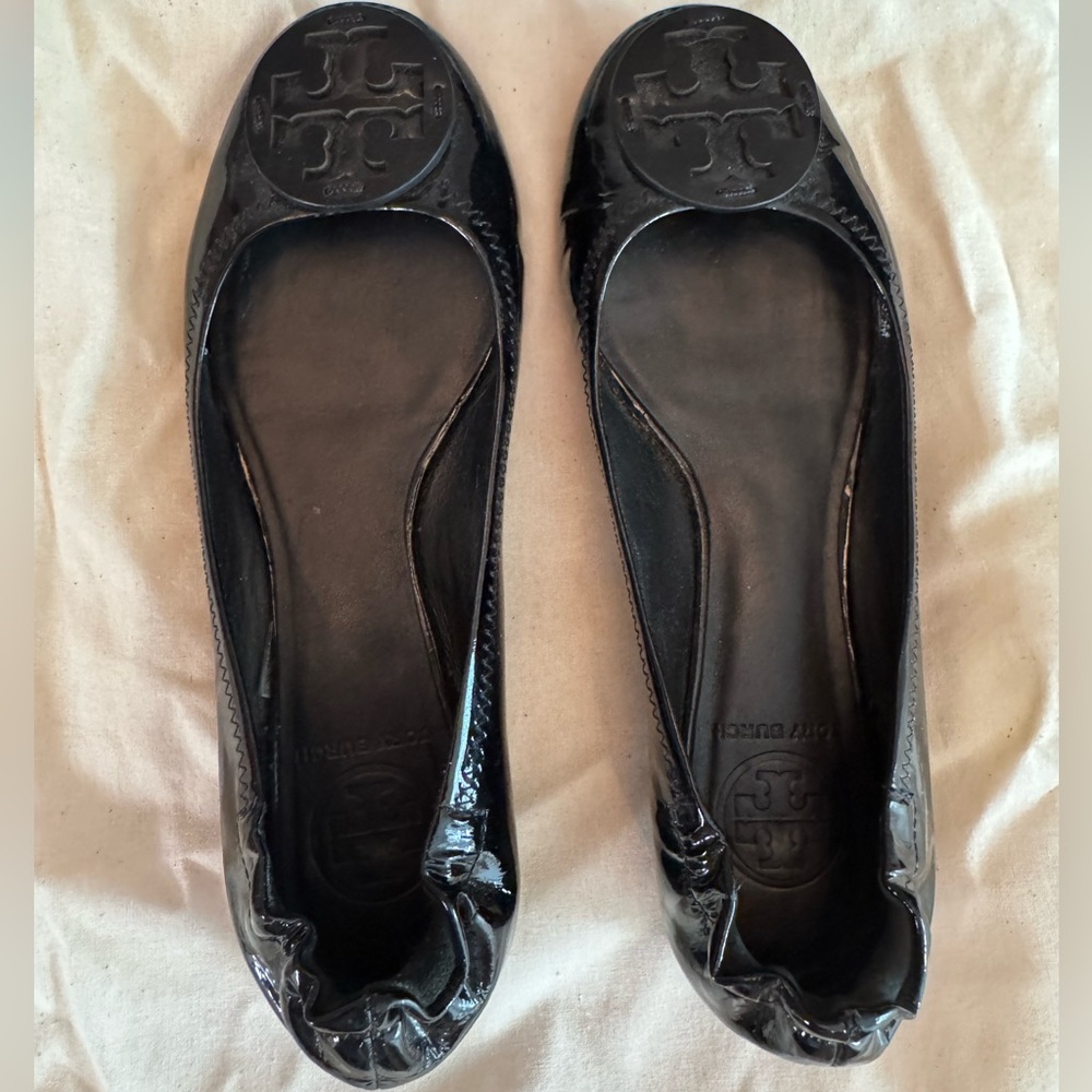 Black Patent Leather Tory Burch ballerina flats - Picture 7 of 7